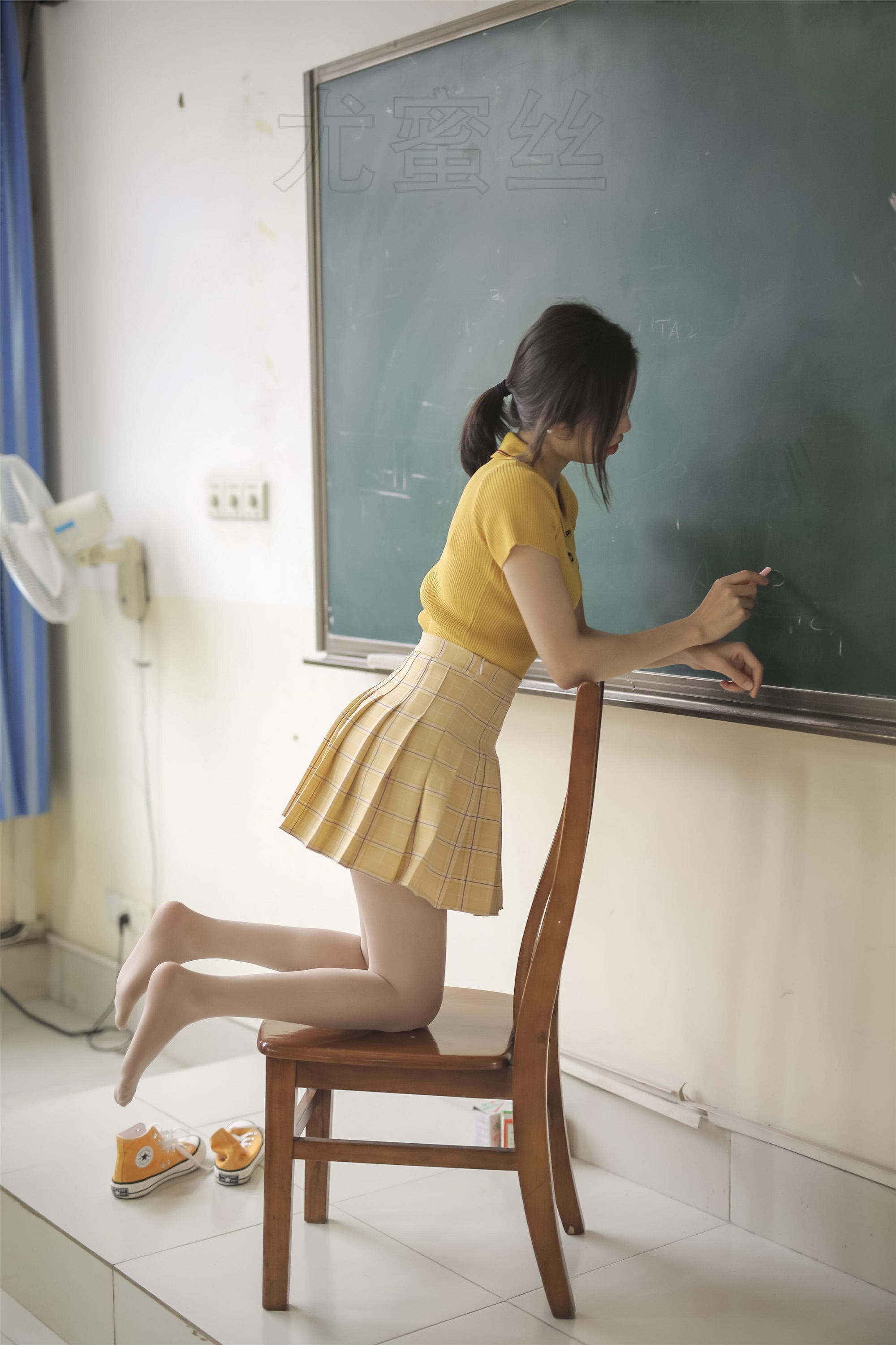 尤蜜丝 穿搭写真 NO.010